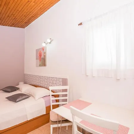 Apartments And Room Zinka Vodice Exterior photo