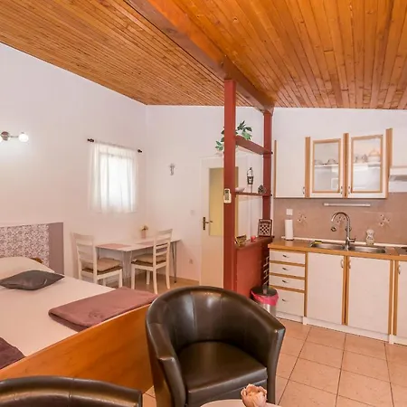 Apartments And Room Zinka Vodice Exterior photo