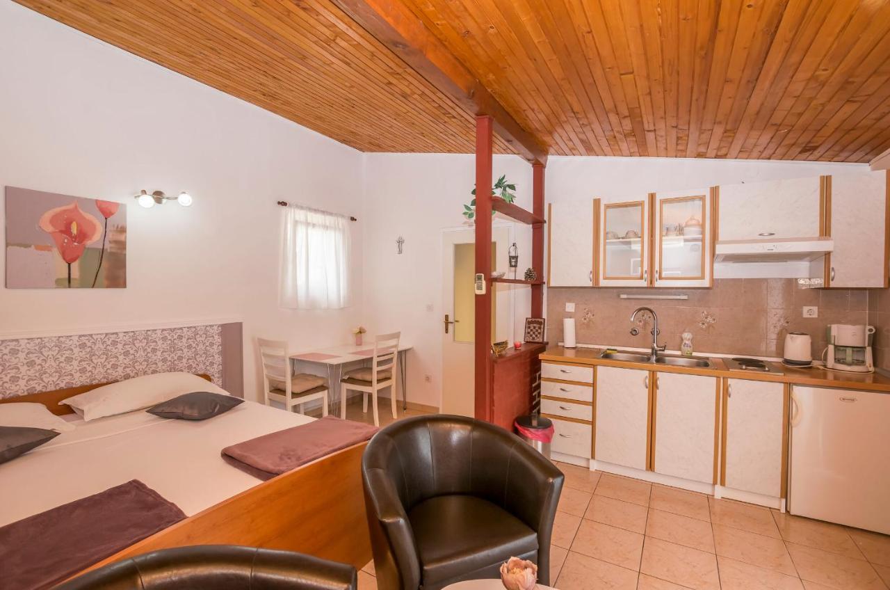 Appartement And Zinka
