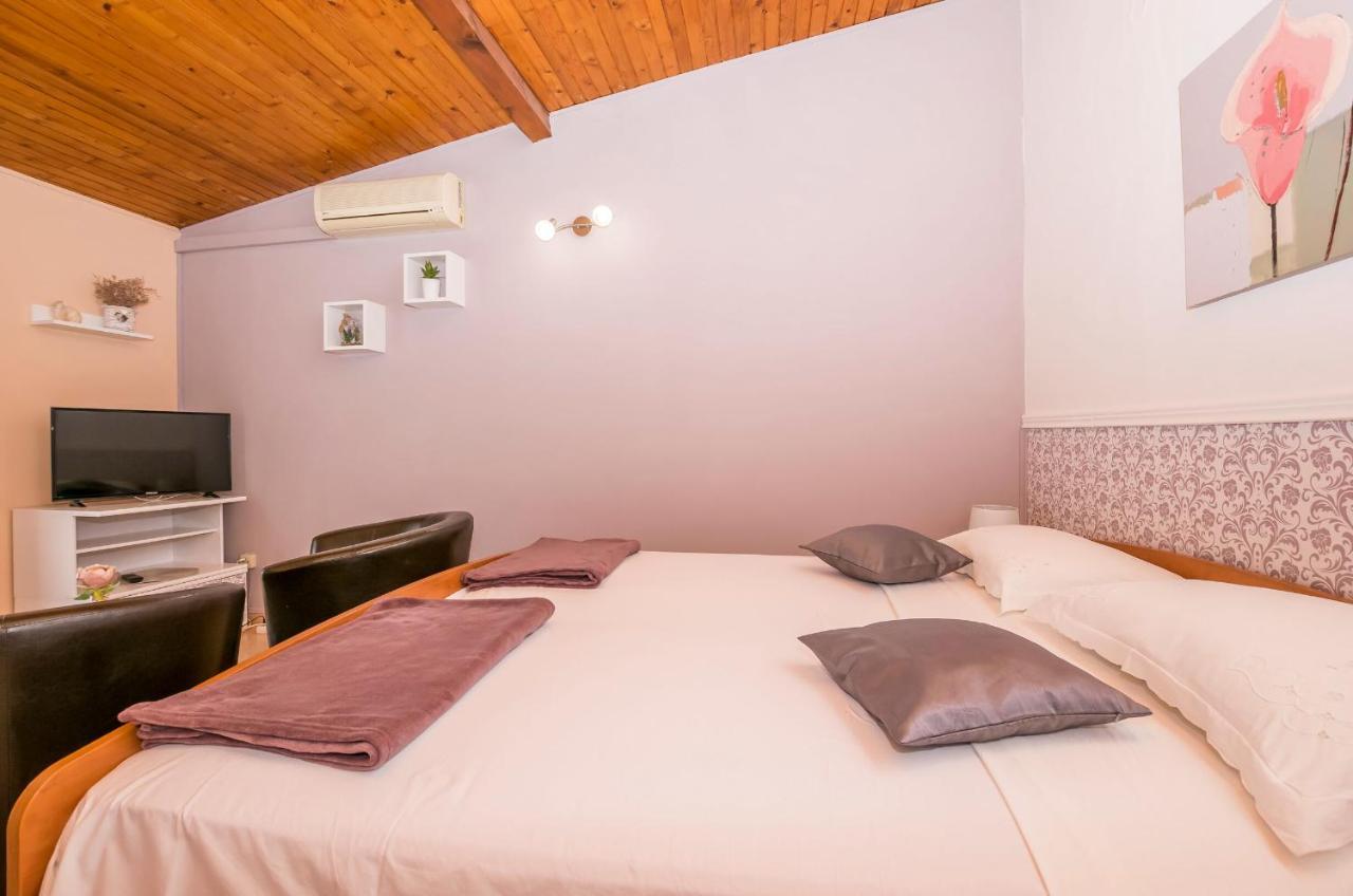 And Zinka Appartement *